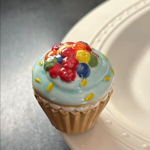 Nora Fleming Cupcake Mini - retired, rare